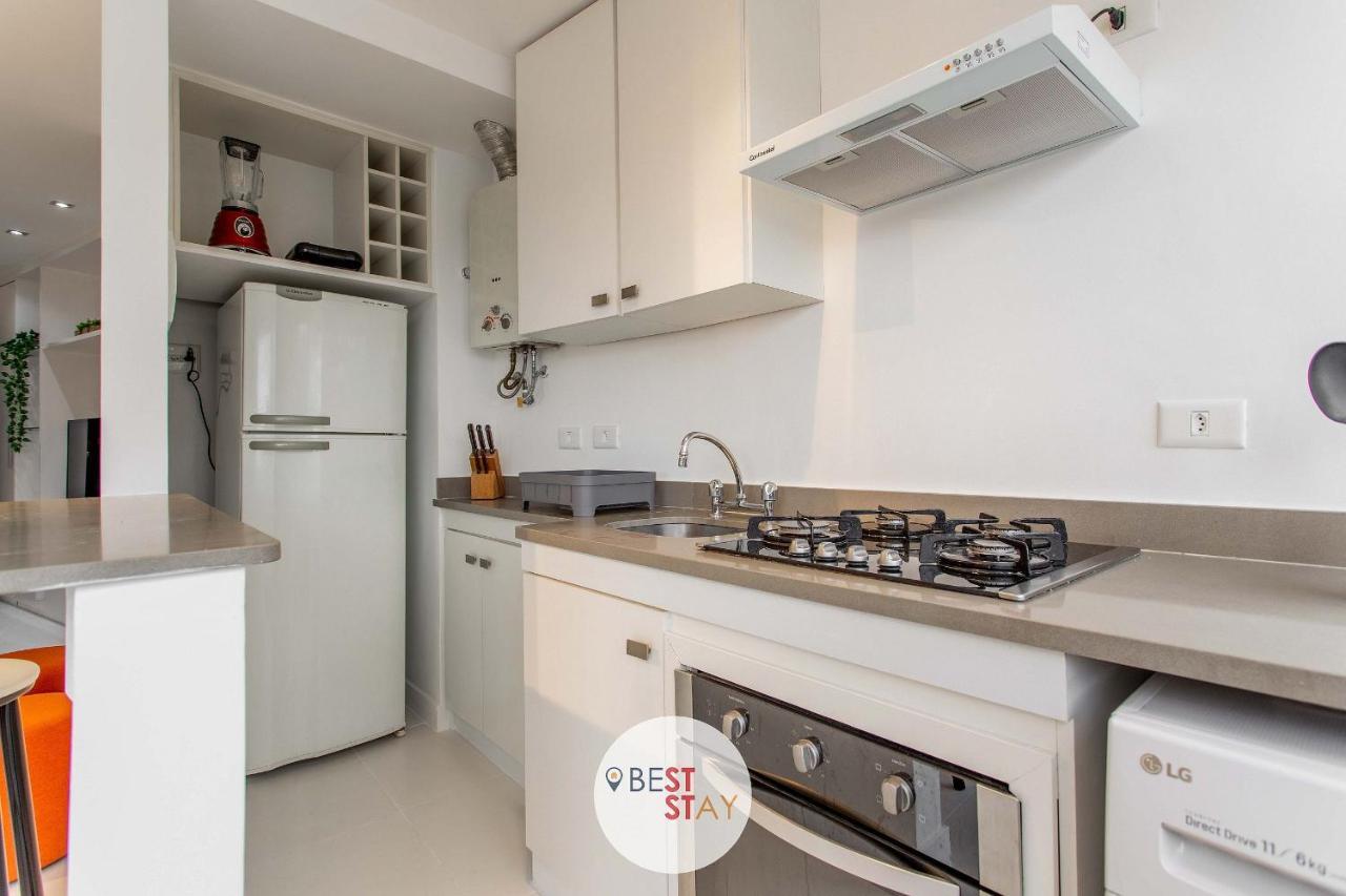 Apartamento No Coracao Do Leblon, Com Limpeza Diaria Incluida