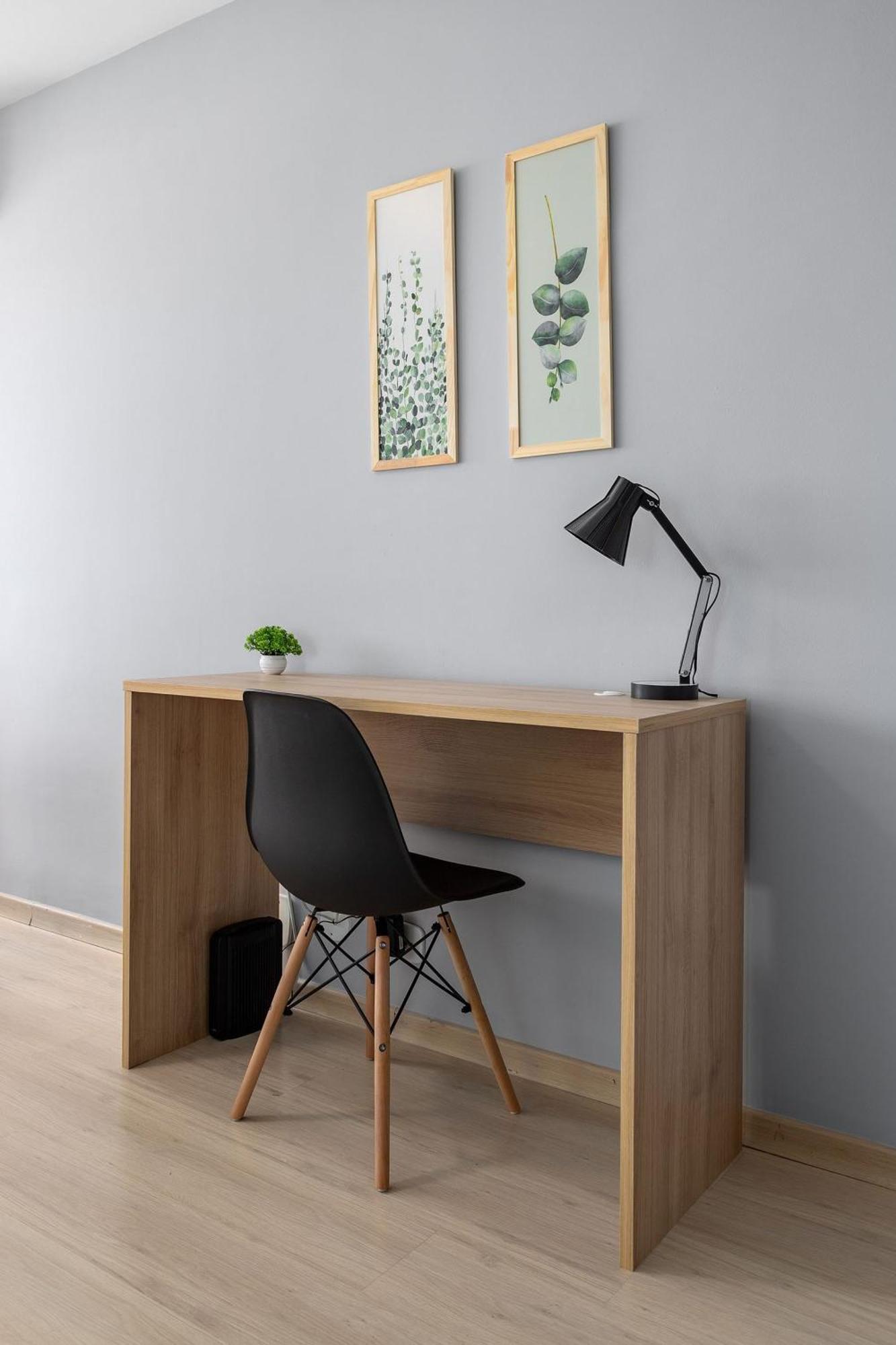 Apartamento No Coracao Do Leblon, Com Limpeza Diaria Incluida *